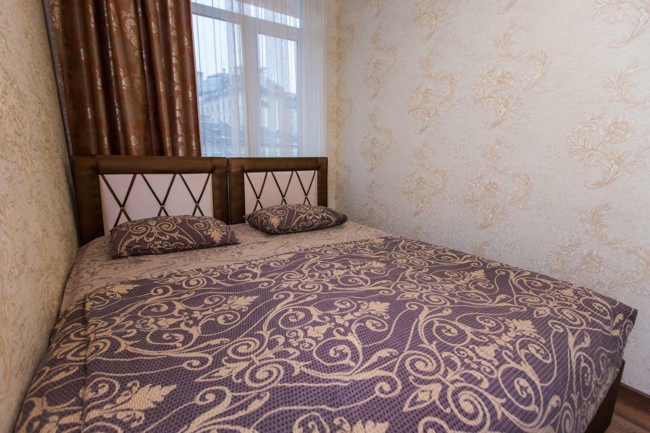 Baker'S Street Vandrarhem Lviv Exteriör bild